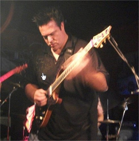 12063450-xander-demos-endorses-dr-strings