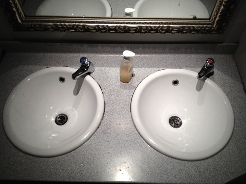 Now, who can explain this to me? Please? PLEASE! I don't understand...