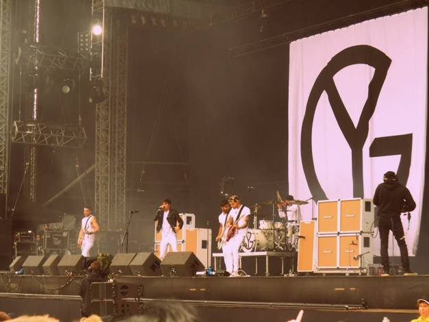 YOUNG GUNS Download Festival 2013