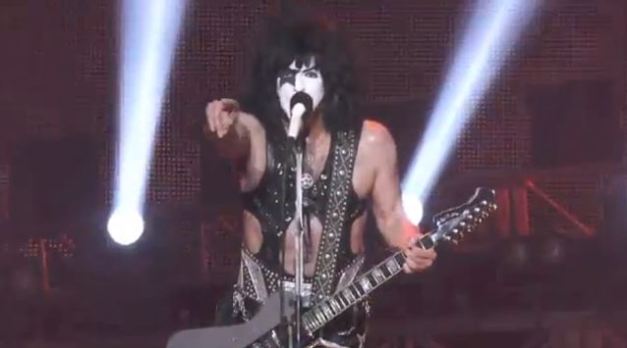 Kiss_paulstanleytokyo2013_638