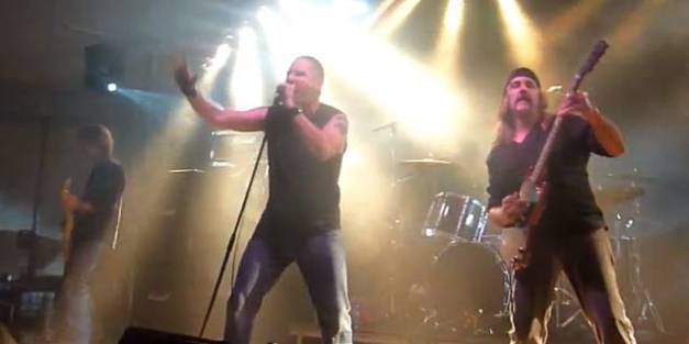 troublewithkylelive_638