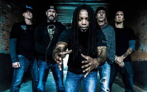 sevendustband2013_638