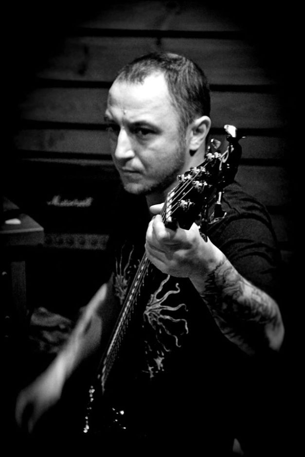 HATE - Filip Hałucha