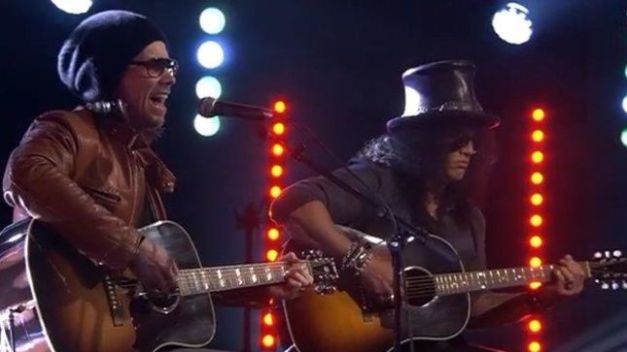 slash-MylesKennedy-norwegian-tv-image