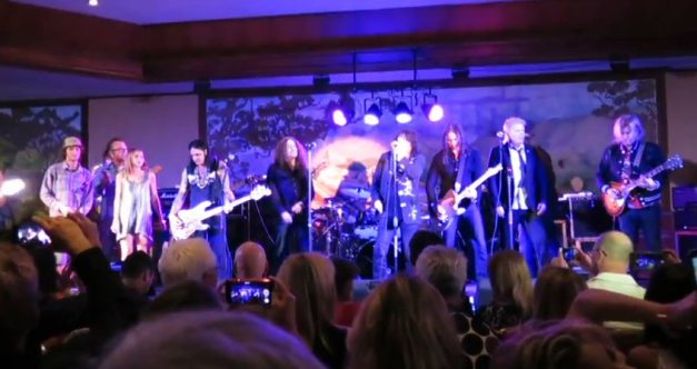 AliceCooper-Maui-benefit