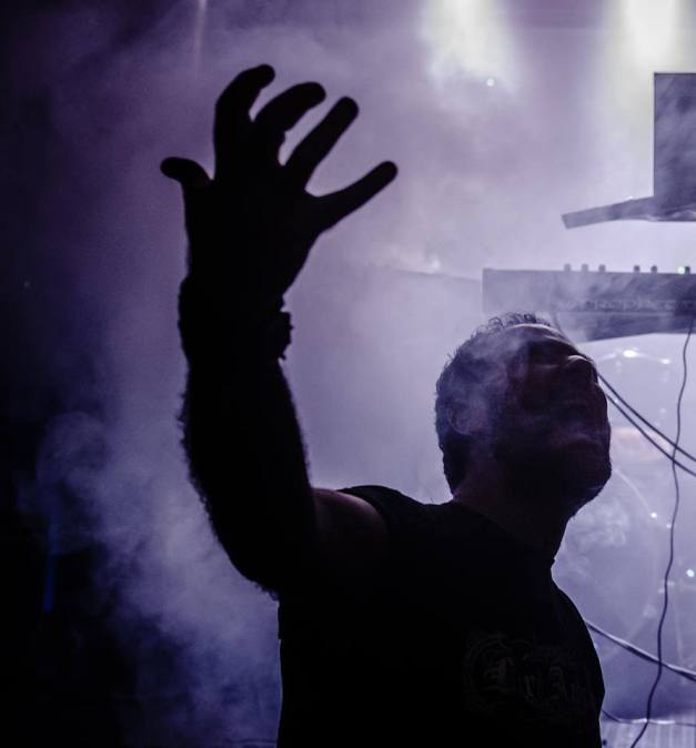 LENORE-S-FINGERS-Gerassimos