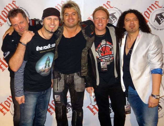 The Radio Sun with Paul Laine