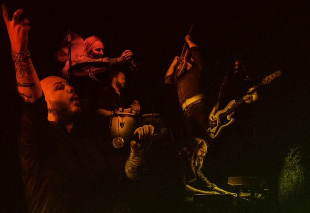 TheNightFlightOrchestra-PhotoAnnickaNilsson