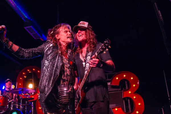 Pictured (L-R): Steven Tyler and Jaren Johnston share vocals on “Sweet Emotion” Photo Credit: Jessica Wardwell