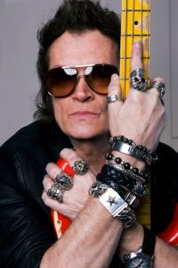 Glenn Hughes