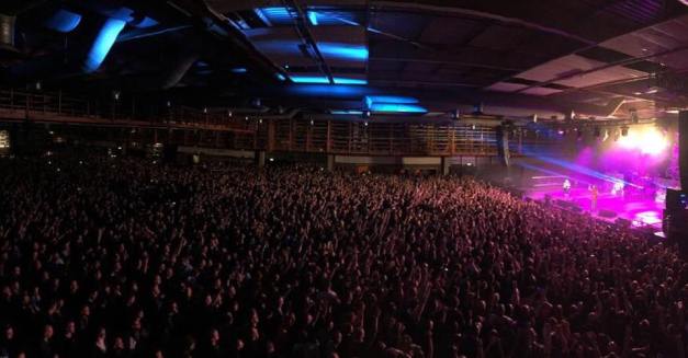 Five Finger Death Punch show pic