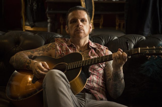 Ricky Warwick Guitar
