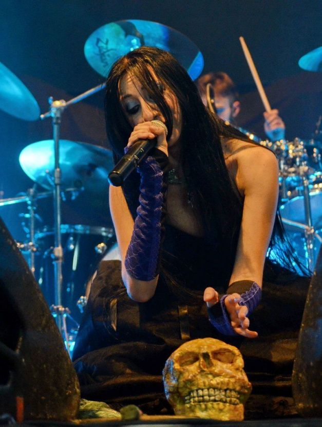 Poemisia-Eluveitie-tour-4