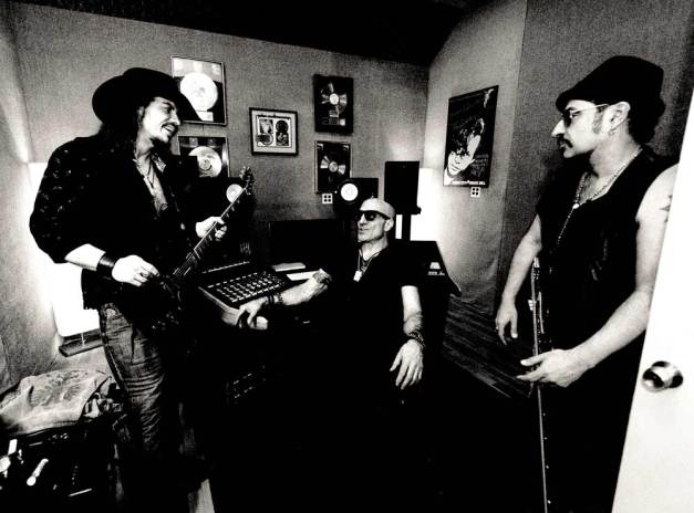 SupersonicBluesMachine