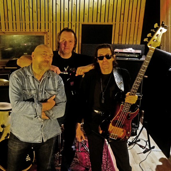 Vardis-steve-joe-martin