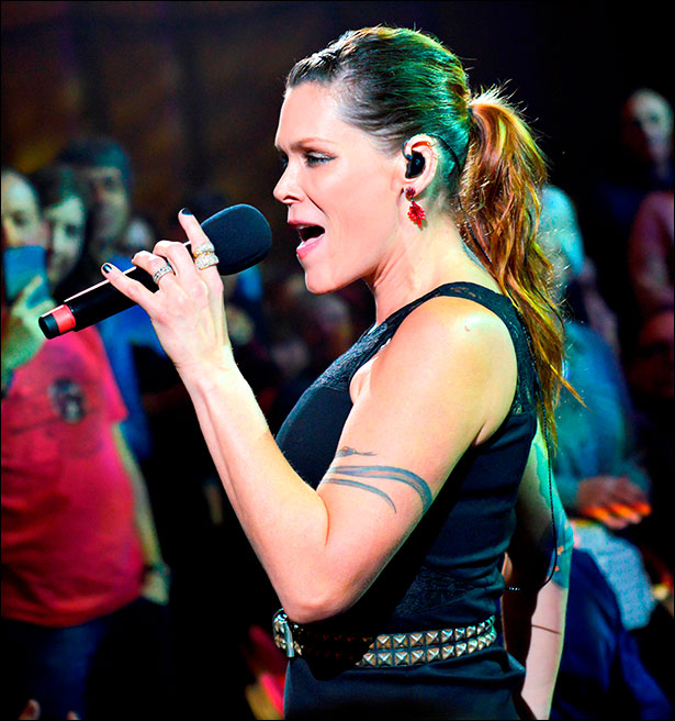 beth-hart-by-paul-sabine