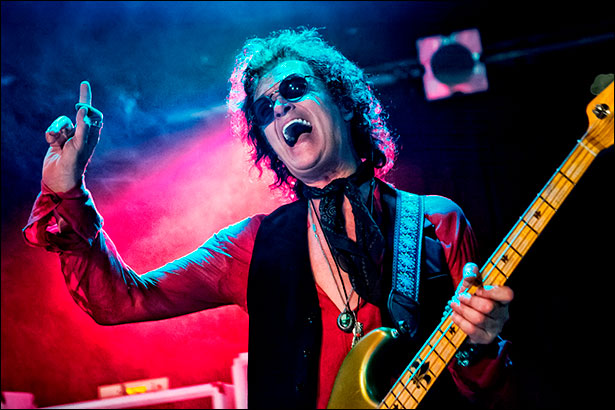 glenn-hughes-by-arnie-goodman