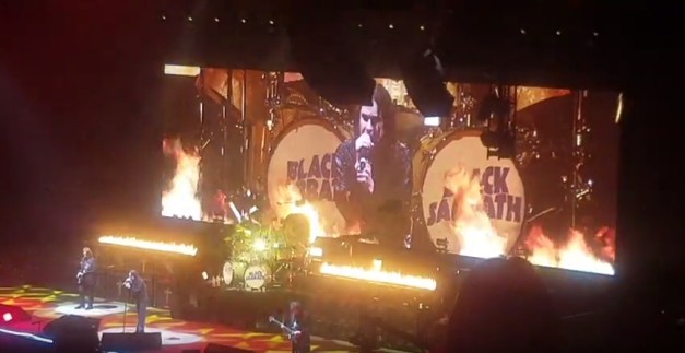 blacksabbath-final-show-stage