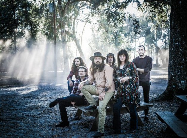 Thomas Wynn and The Believers - 03 - by Jim Arbogast