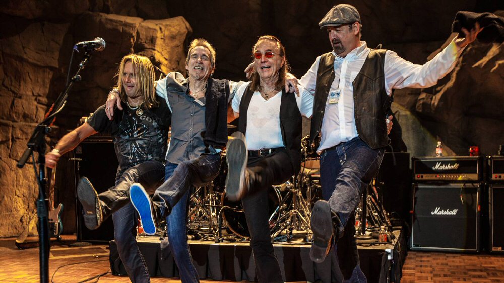 Foghat-Kick-Jack-Benas