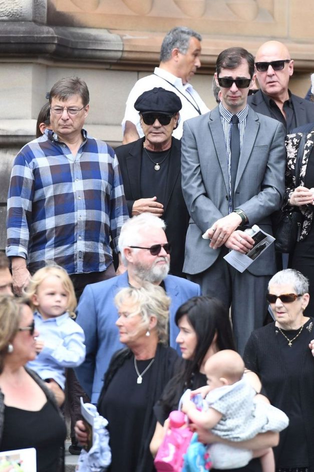 Brian Johnson Malcolm Young Funeral
