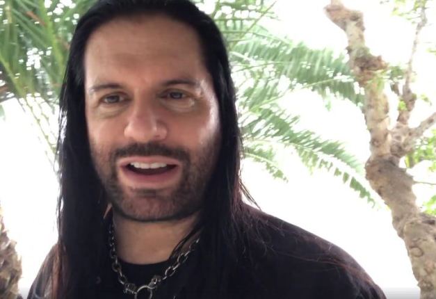 TheMetalVoice-NeilTurbin