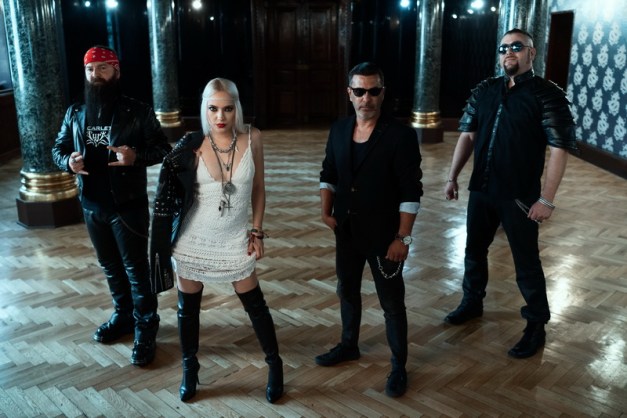 by Miluta Flueras http://fb.com/miluta7