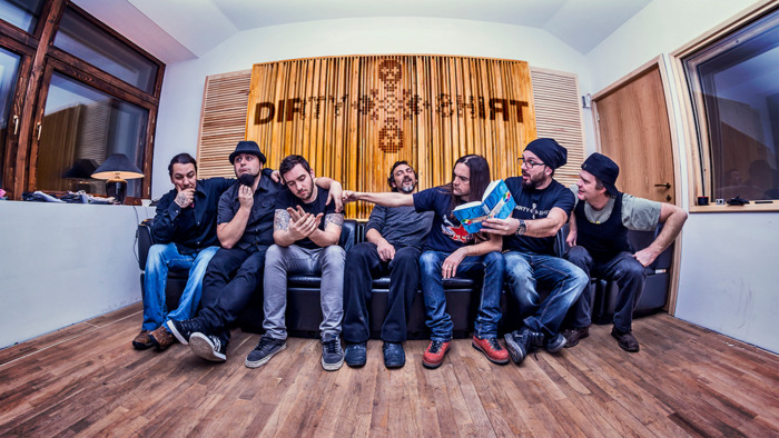 dirty-shirt_copyright dirty shirt