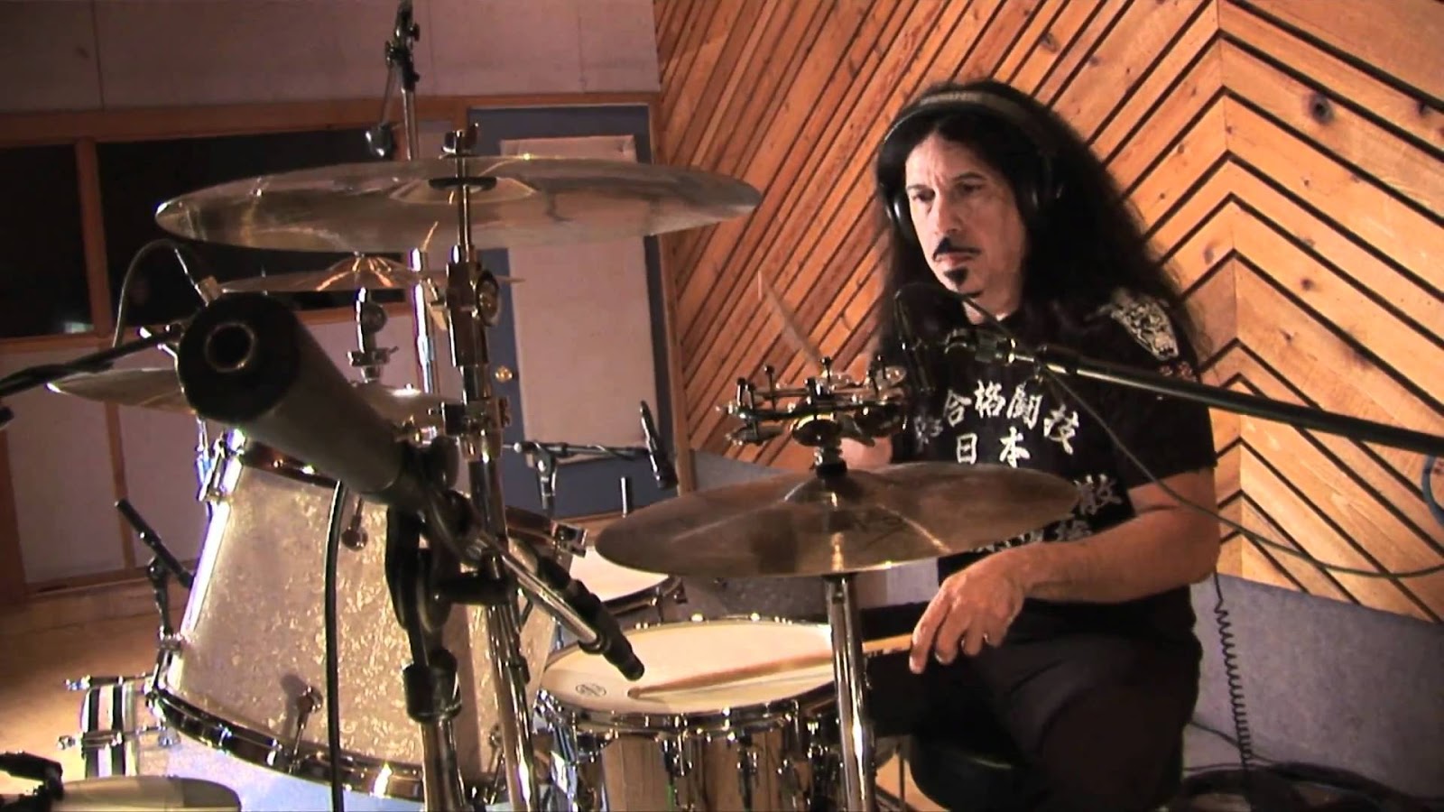 TheMetalVoice-FrankieBanali