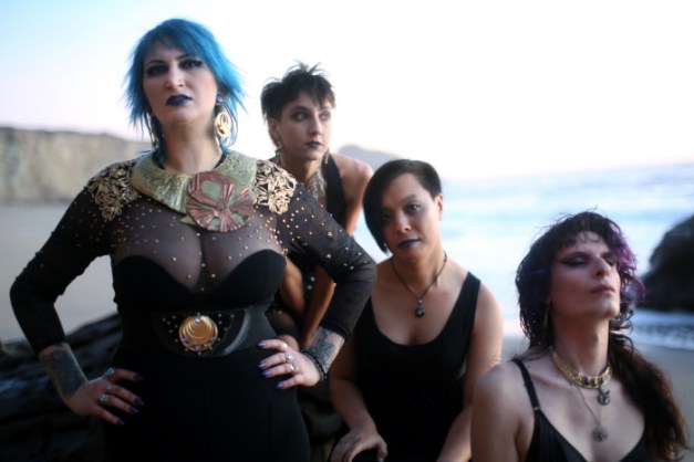 MYSTIC-PRIESTESS-PhotoAkikoSampson