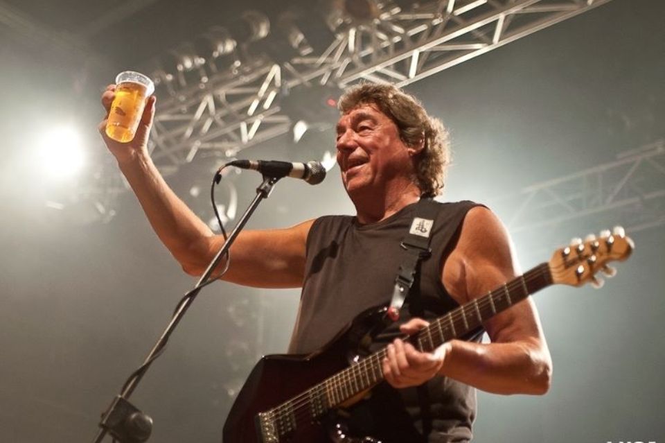 THE-METAL-VOICE-DennisStratton