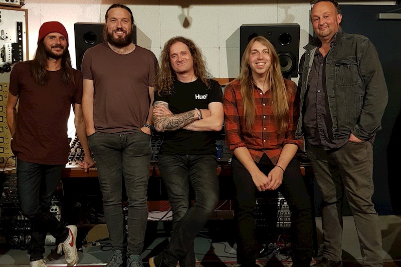 ThePlanetRockAllStarsCharity-single2