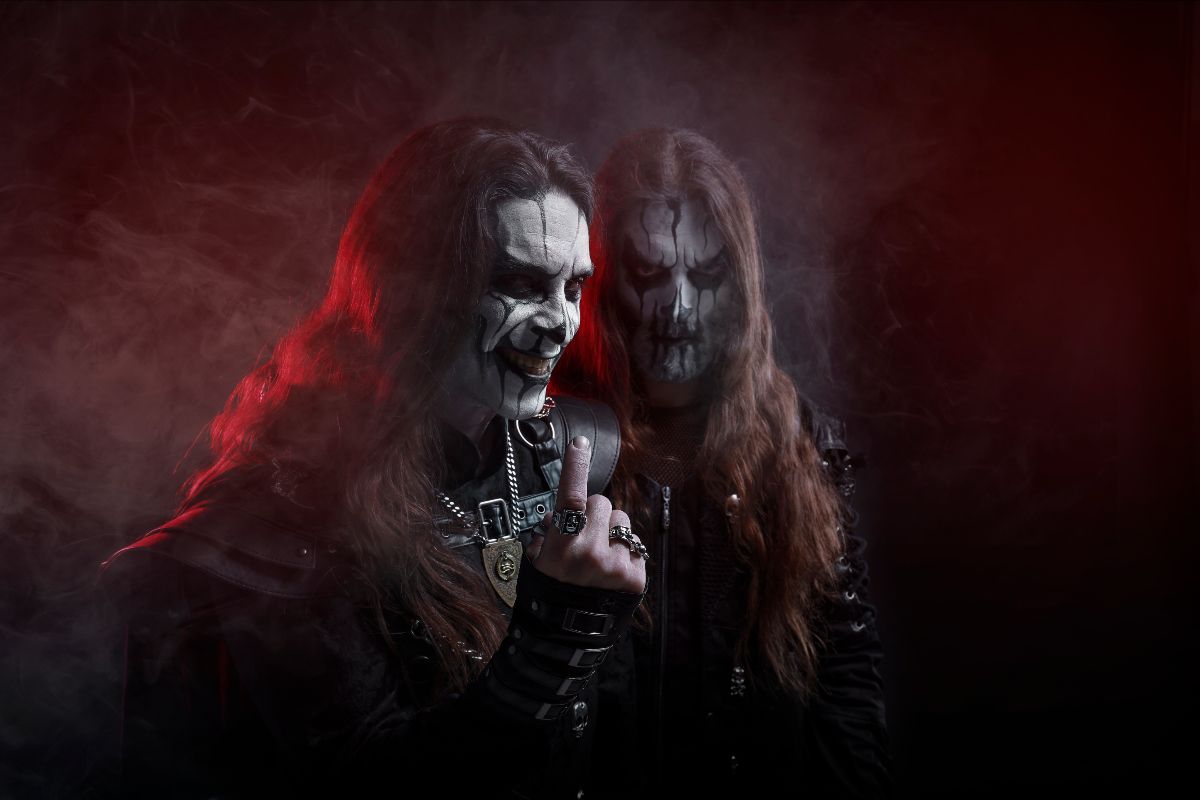 CARACH-ANGREN