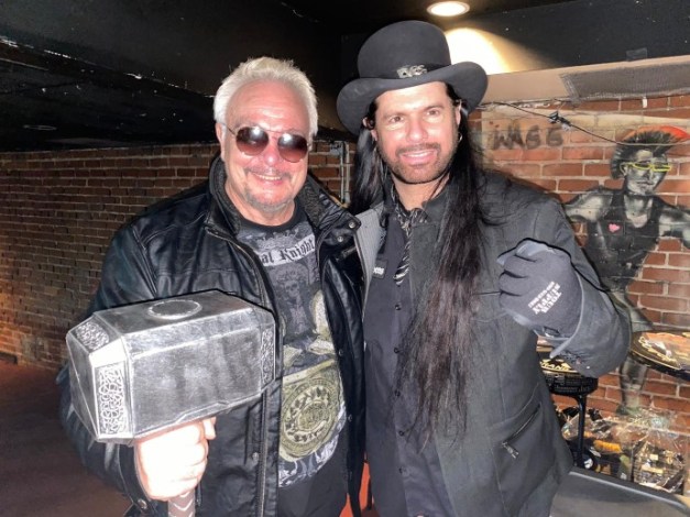 the-metal-voice-neil-thor