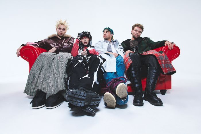 5 SECONDS OF SUMMER Sign with Republic Records + Drop New Single